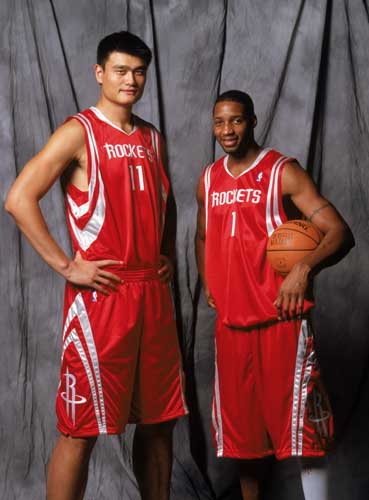 孔帕尼：阿方索等人复出的故事，是我们点燃团队精神的新火焰（孔帕尼：阿方索等将士伤愈归来，点燃团队新士气）