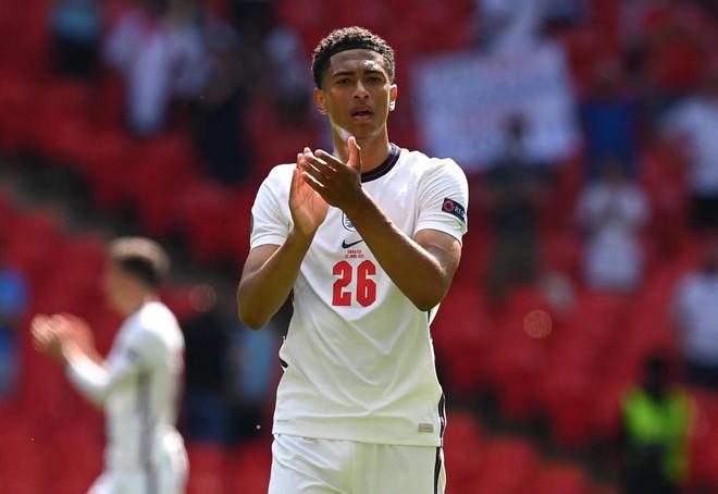 还要补强！英媒：桑德兰有意签下特罗姆瑟中场小将达尔（继续补强？英媒称桑德兰有意引进特罗姆瑟中场新星达尔）