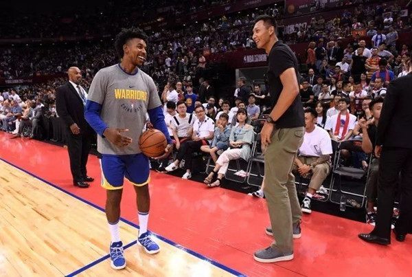 强打内线成功率高得离谱（篮下强攻成功率爆表）