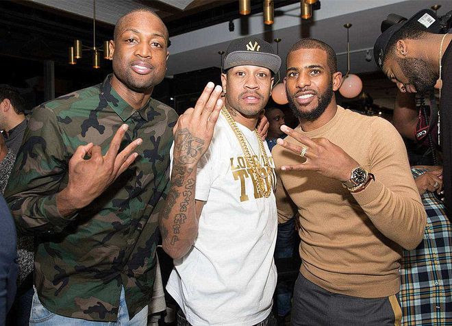 掘金核心稳健带队获胜（掘金当家稳扎稳打率队取胜）